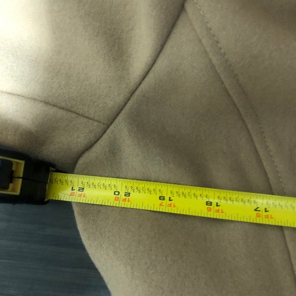 Kenneth Cole Camel Trench Coat (Size 16) - Picture 5 of 8